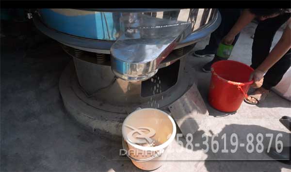 藜麥除雜振動篩篩分效果藜麥液體出料情況